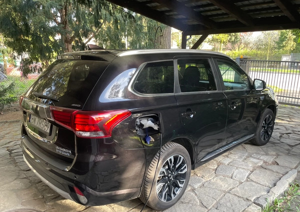 Mitsubishi Outlander cena 79900 przebieg: 175424, rok produkcji 2015 z Wrocław małe 46